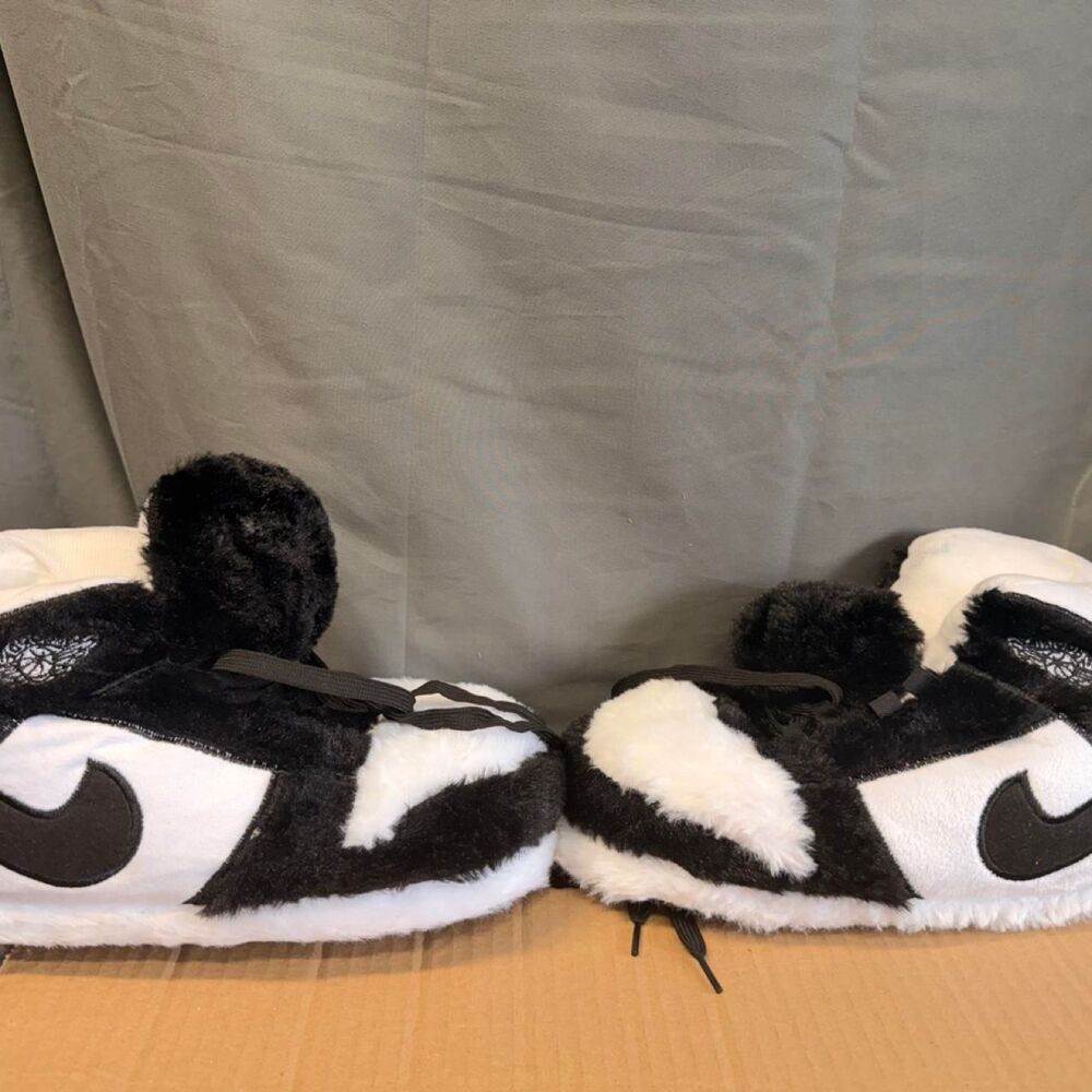 Nike Men's multi Slippers